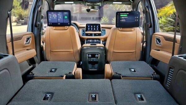 LUX SUV 7 PAX - Imagen 4