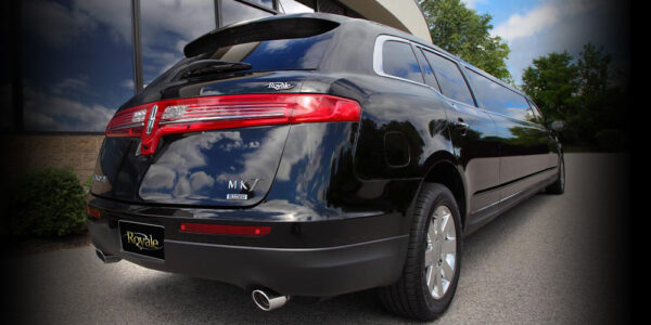 LINCOLN MKT LIMO - Imagen 4